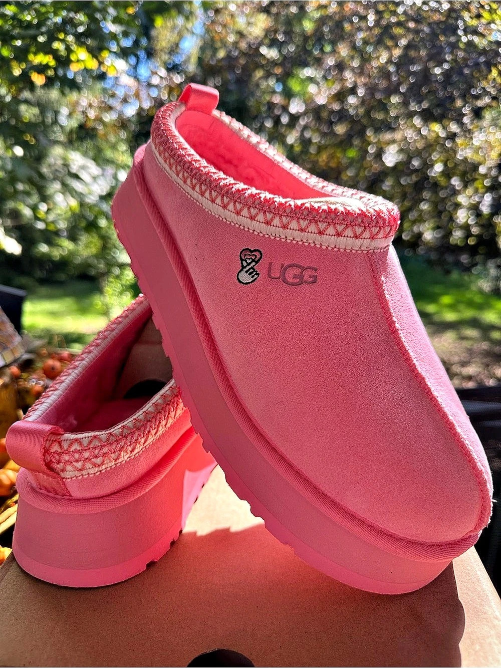 UGG Tazz Love '25 Pink US 11